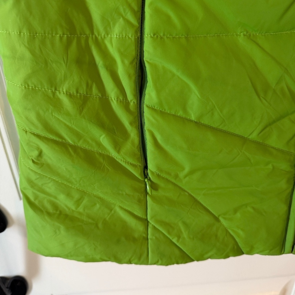 Kenneth Cole Reaction Women's XL Bright Green Puffer Vest - Picture 7 of 13
